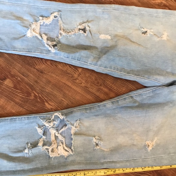 AEO super stretch distressed jegging - Picture 6 of 10